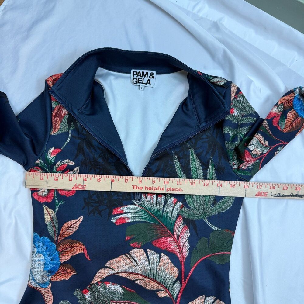 PAM & GELA Bye Birdie Track Dress Art to Wear Athleisure Golf Women's Size Small - Picture 8 of 10